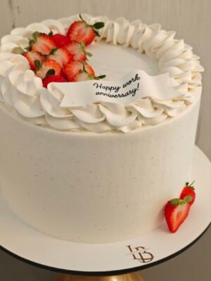 2023/04/24412-1-scaled.jpg CREMA CON FRESAS