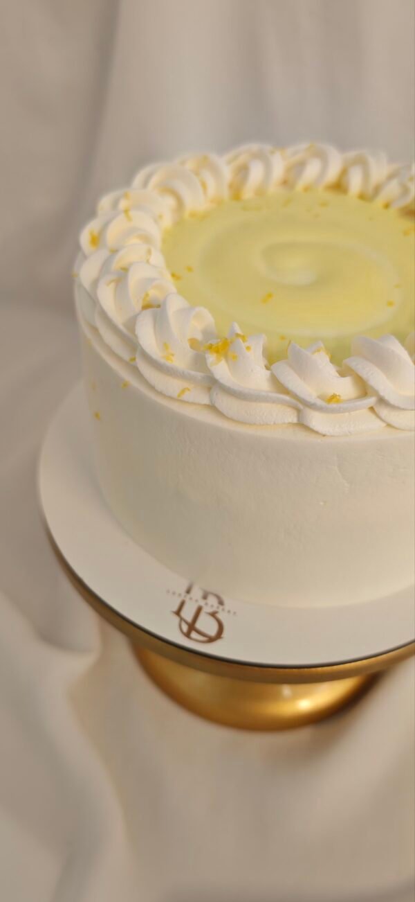 2023/04/27472-1-scaled.jpg LEMON CAKE
