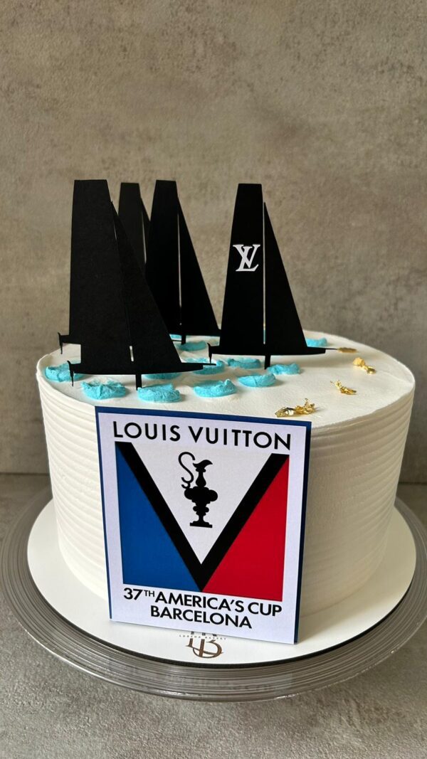 Louis Vuitton cake Barcelona, Tarta de Cumpleaños Personalizada en Barcelona
