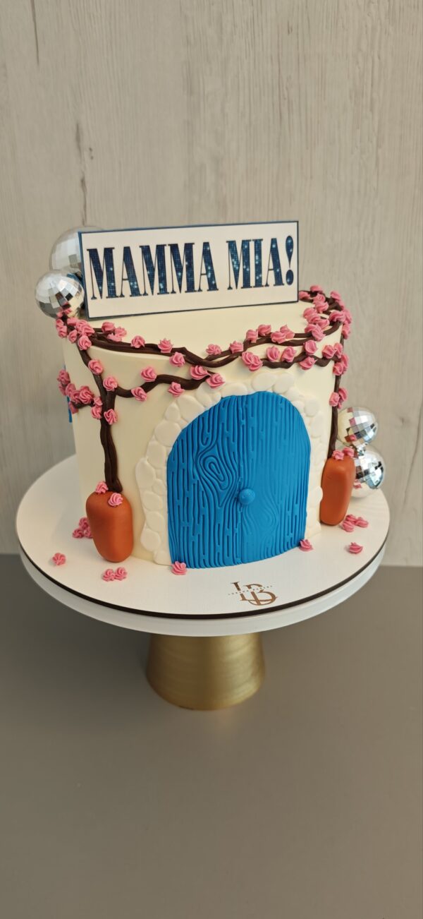 Mamma Mia cake