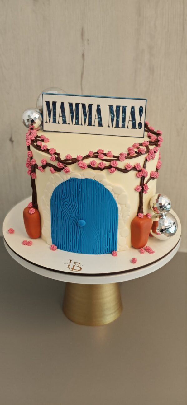 Mamma Mia cake