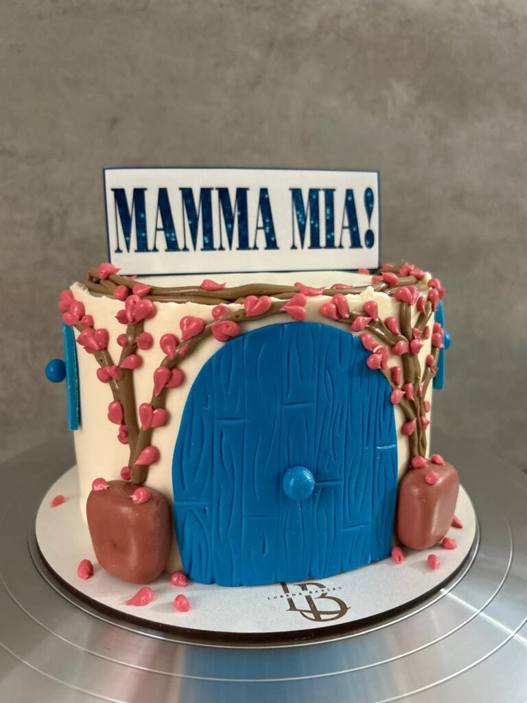 Mamma Mia cake