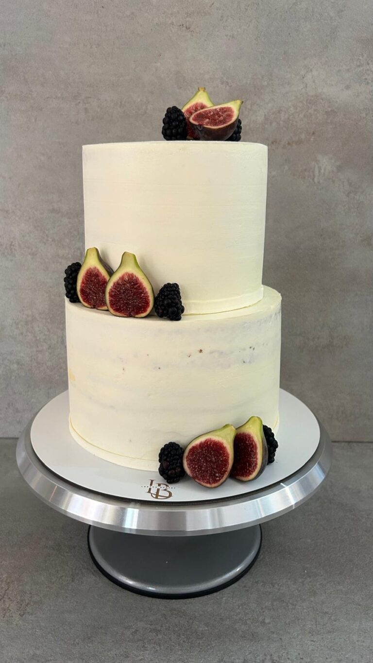 Tarta de Boda con Higos y Moras