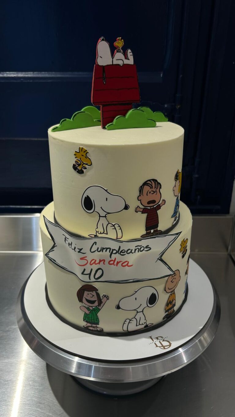 Tarta Snoopy y Peanuts
