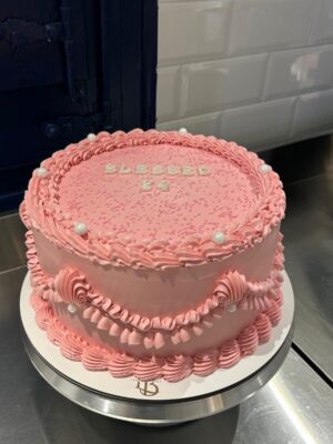 Tarta Vintage Rosa “Blessed”