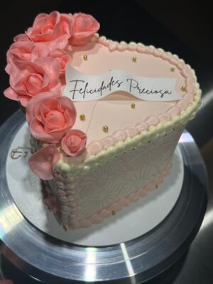 Rose Whisper Heart Cake