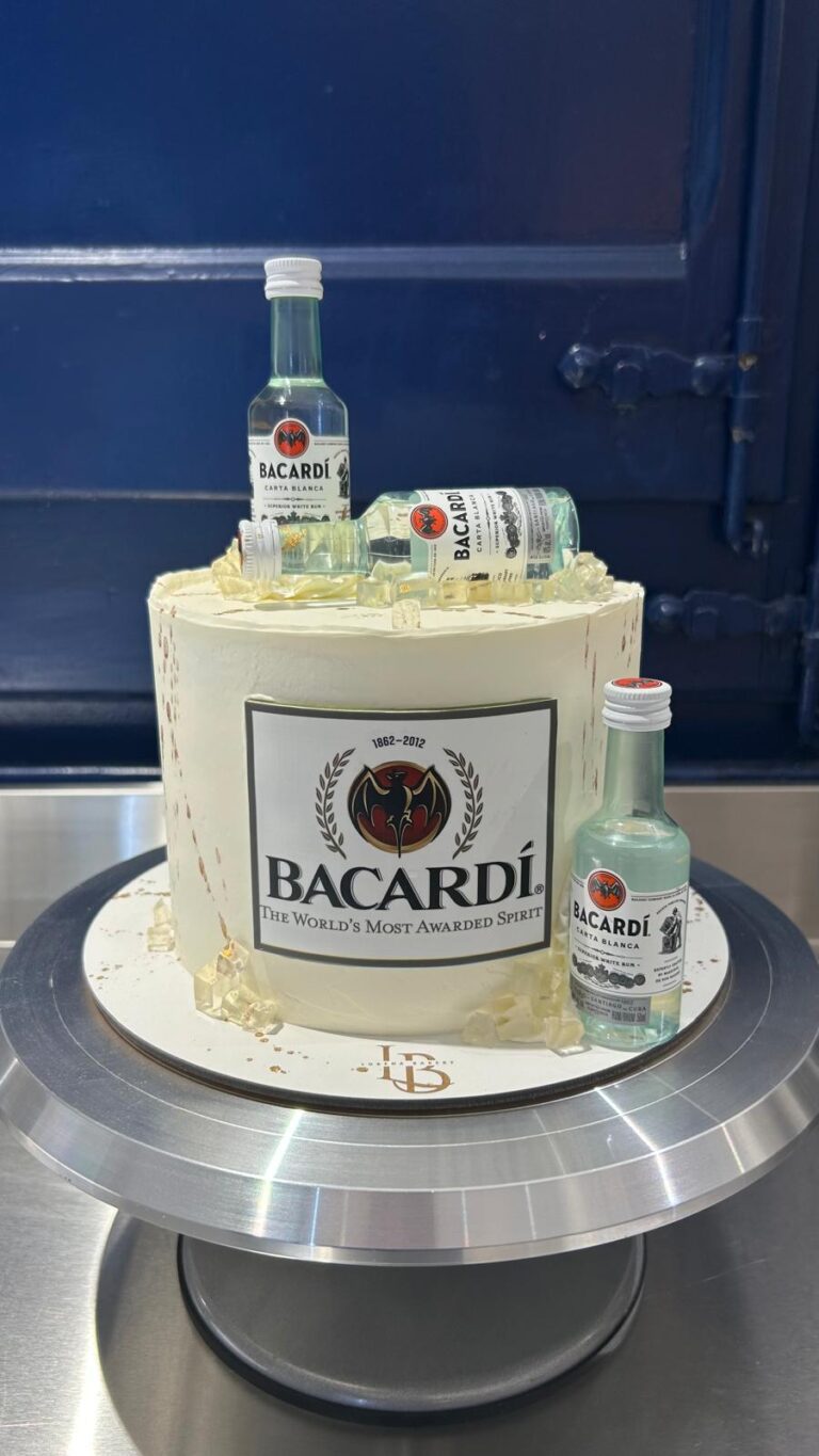 Tarta Bacardí