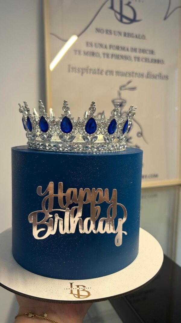 IMG-20250728-WA0223 Tarta Birthday Queen Azul