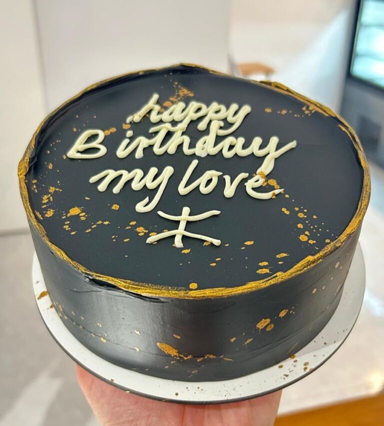 Tarta Black Gold “My Love”