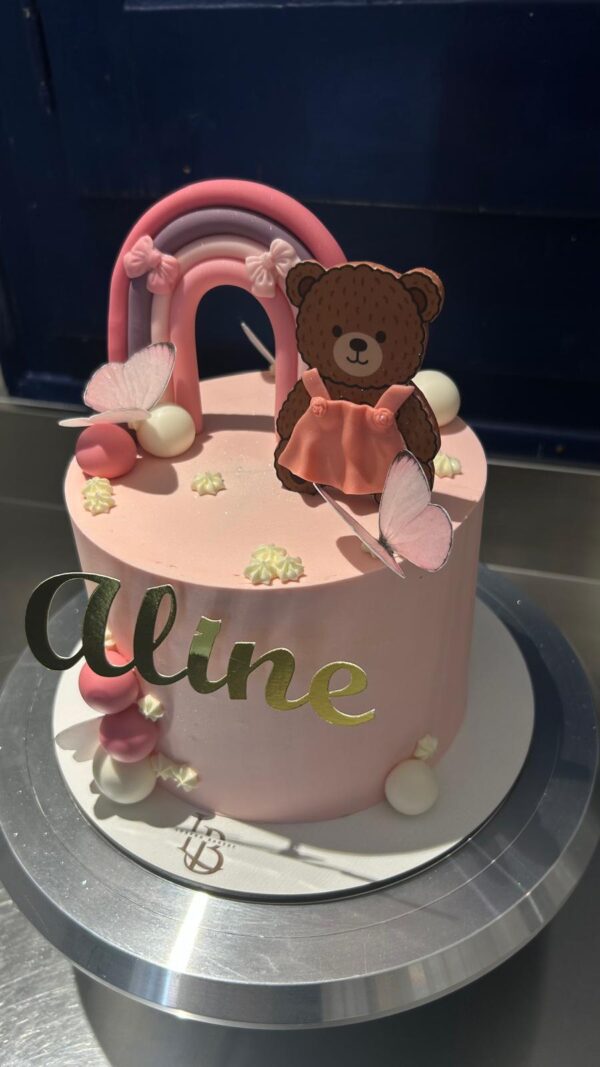 Tarta Primer Cumpleaños Osito y Arcoíris