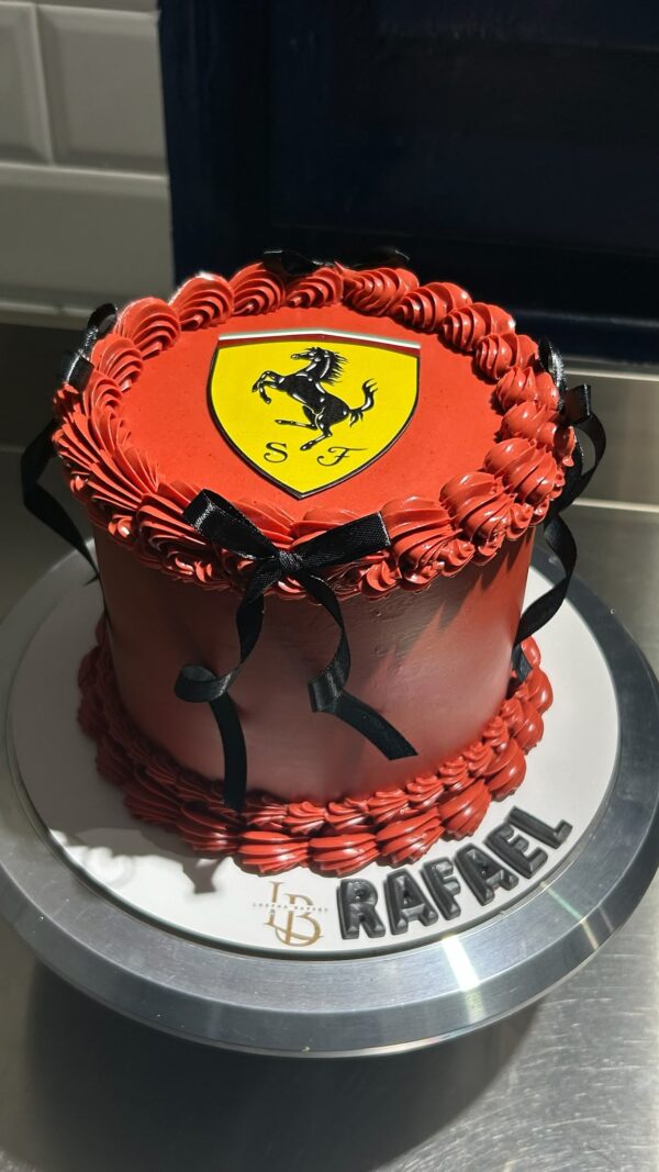 Ferrari cake Tarta personalizada