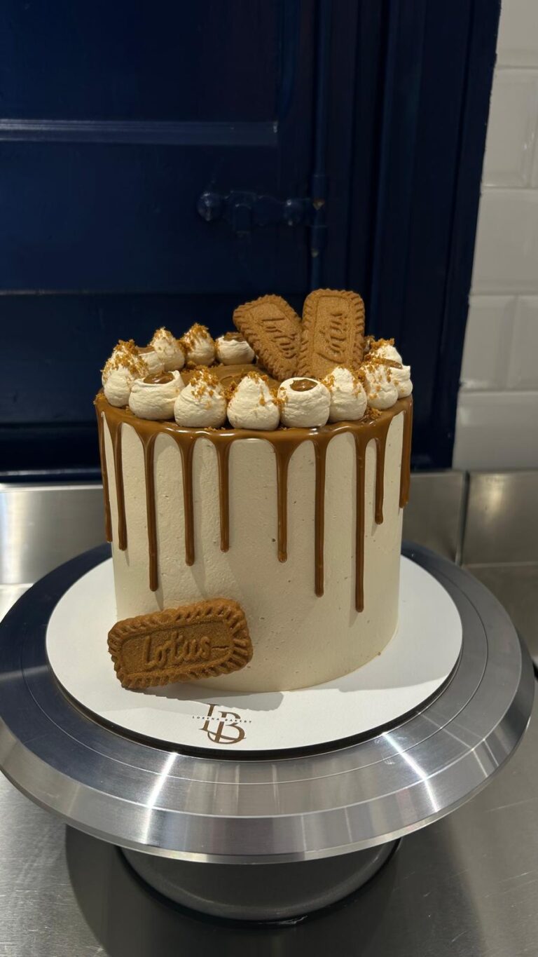 Lotus Cake .