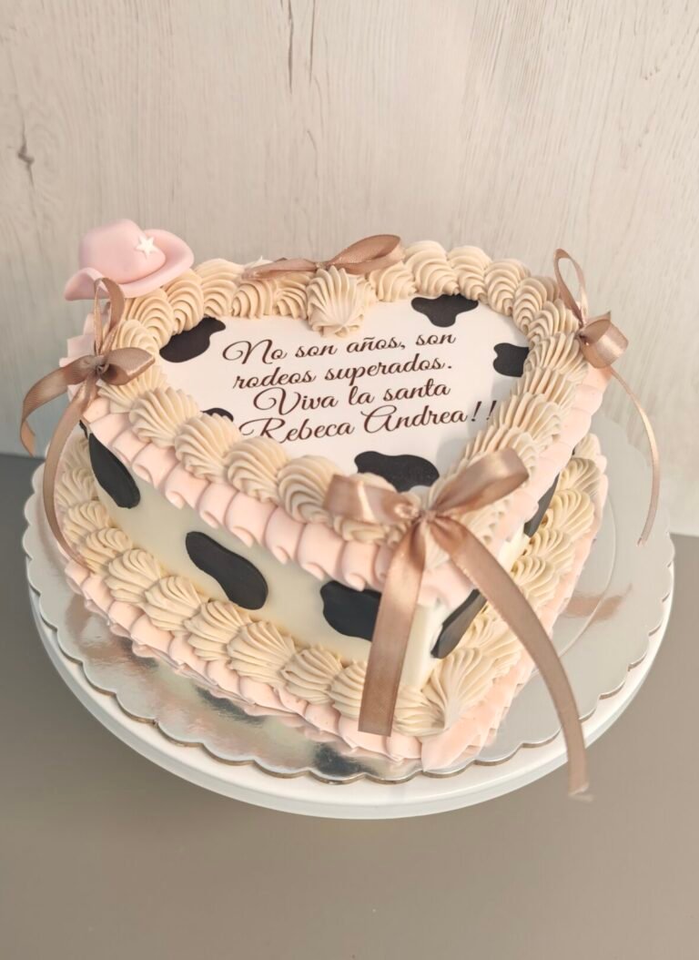 Tarta Vaquera Corazón Personalizada
